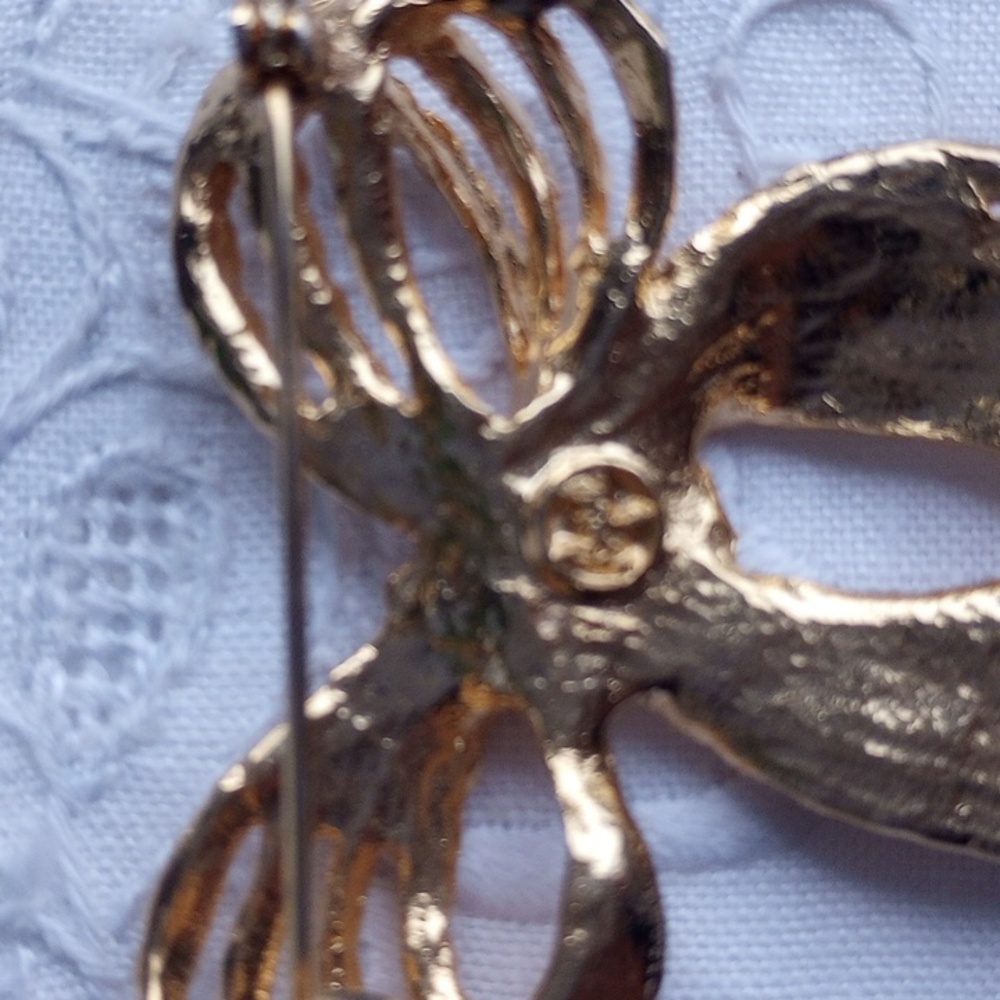 Vintage Angel Braided Rope Texture Gold Brooch - Picture 5 of 7